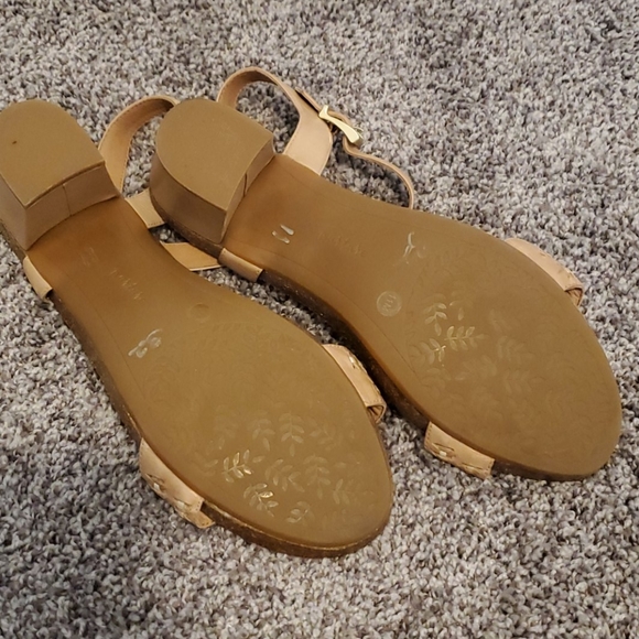 Nurture Block Heel Sandal - Picture 4 of 7